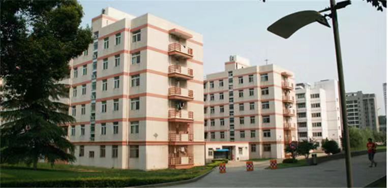 云南大學(xué)是211嗎?企業(yè)認(rèn)可度高嗎?什么專業(yè)最好?宿舍條件如何