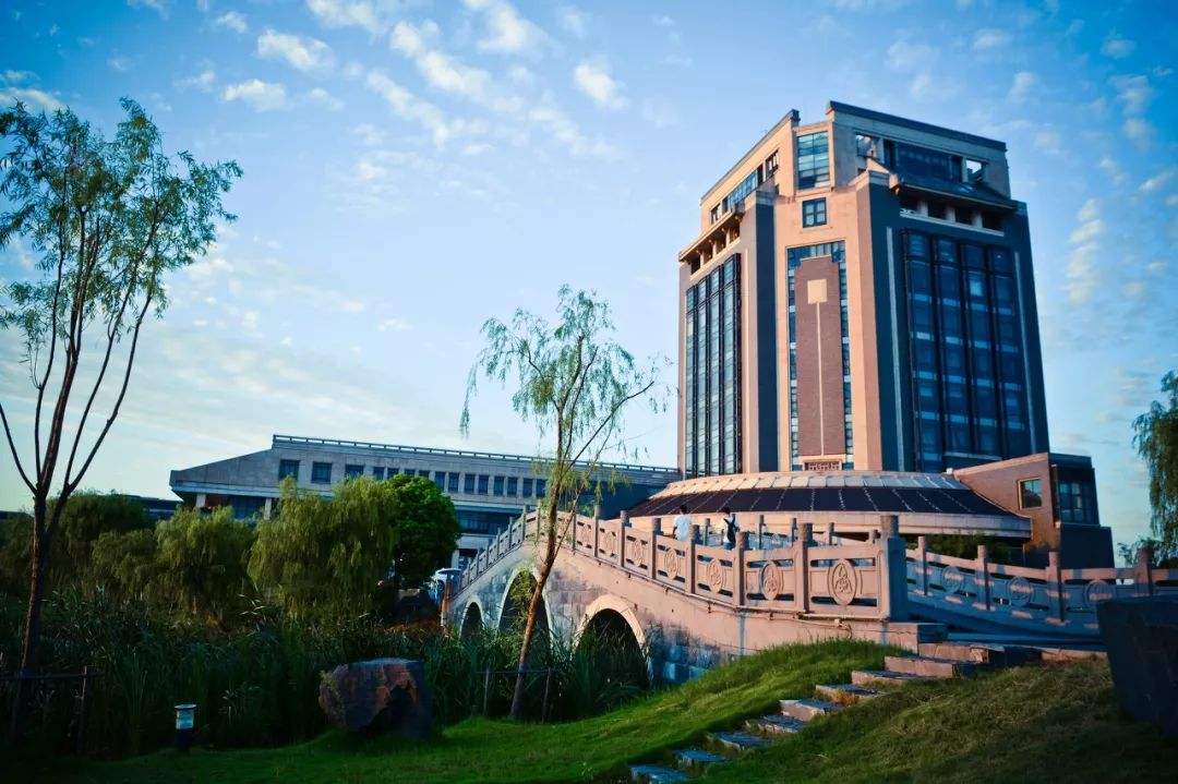 ϺW܅᣿985᣿ƌIЩIȥ