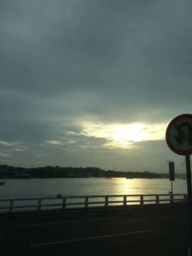 大學計算機一級和二級的區(qū)別是什么?有必要考嗎?